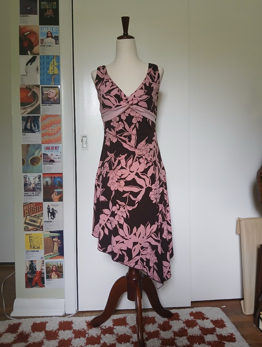 Vintage Y2K Charlotte Russe Pink And Brown Floral Asymmetrical V-Neck Dress